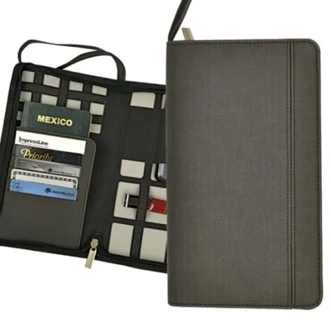 FOR 03 Estuche para Viajes Nazas