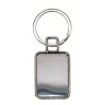 Llavero metálico rectangular de superficie pulida con enganche reforzado, diseñado para grabado de llaveros promocionales empresariales