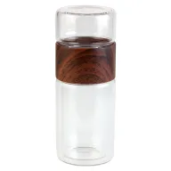 Toma fotográfica de termo maracuyá promocional, ideal para personalización de marca.